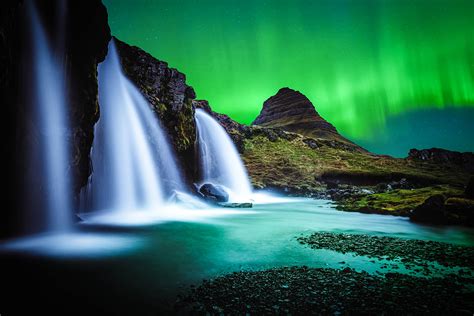 The Northern Lights In Iceland Ultimate Guide Northbound