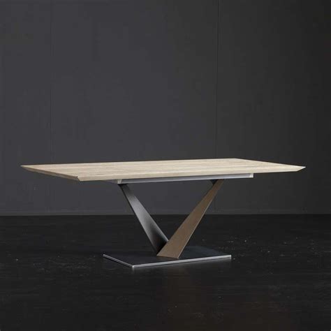 Vous y trouverez les meilleures pièces uniques ou personnalisées de nos tables de cuisine et de salle à manger parcourez des millions d'articles faits main et vintage sur l'une des places de marché les plus imaginatives du monde. Table design style industriel avec pied central en V et ...