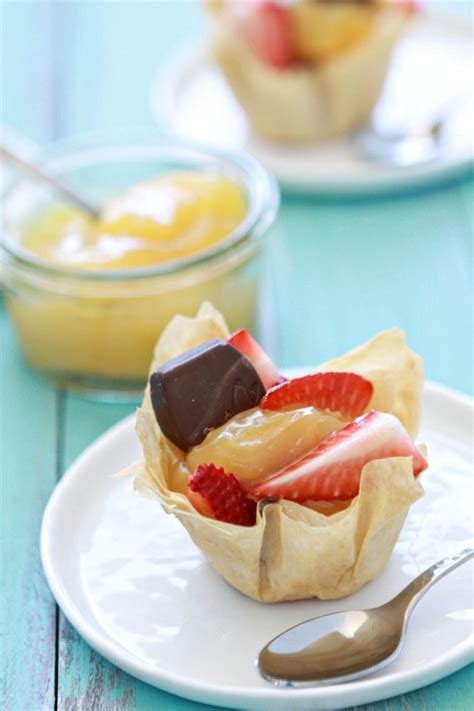 Blackberries and macadamia nuts add lots of healthy fat and fiber. Lemon Curd and Fresh Fruit Phyllo Tarts | Good Life Eats