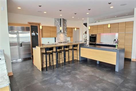 And you guys requested khloe's house so here it is! True view: Inside the Ohio pad Khloe Kardashian calls home ...