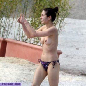 Sexy Keanu Reeves Girlfriend China Chow Showed Nude Tits At The Beach