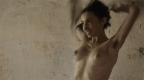 La Storia Nude Scenes Review