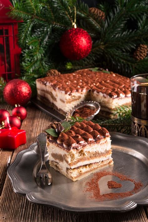 Read customer reviews & find best sellers. Tiramisu de Noël : une recette de dessert facile et gourmande.