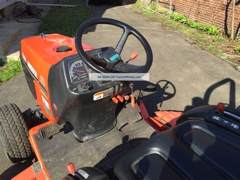 2003 Kubota B7500 Tractor Diesel 4x4 Mower Deck 60in