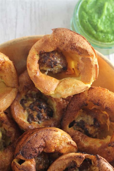 In america, however, it can also refer to a different dish: Mini Toad in the Hole with Pond Algae Peas (Toca Kitchen ...
