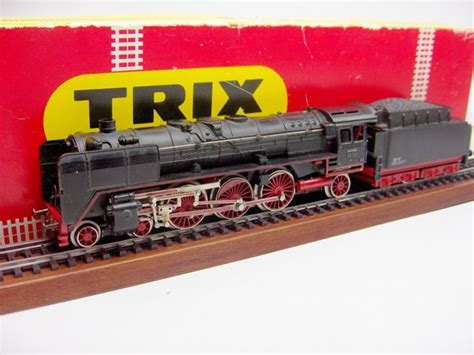 Trix Express H0 2222 Steam Locomotive With Tender Br Catawiki