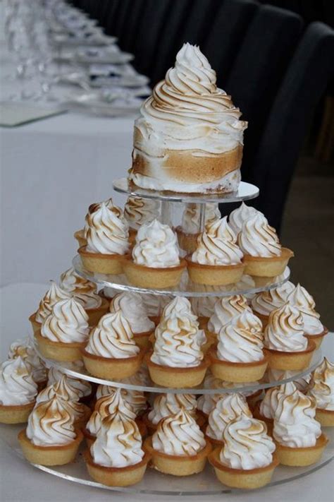 18 Alternative And Unusual Wedding Cakes