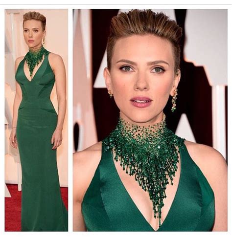 Scarlett Johansson Rocked An Emerald Gown And Necklace At This Years