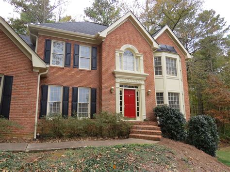 Vinyl siding can be removed from a house and brick put in its place. exterior house color with red brick trim - Yahoo Image ...