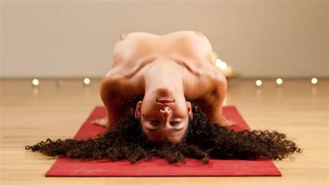Yoga Al Desnudo Photo Album By Kamasutra25