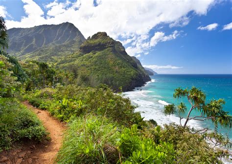 The Best Hiking Trails In Hawaii On Oahu Kauai Maui Molokai