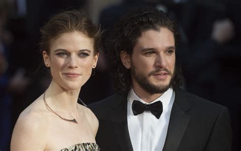 Rose leslie and kit harington met on the set of game of thrones season 2, when leslie played ygritte, a wildling who falls in love with harington's character, jon snow. Kit Harington, Rose Leslie take their romance public