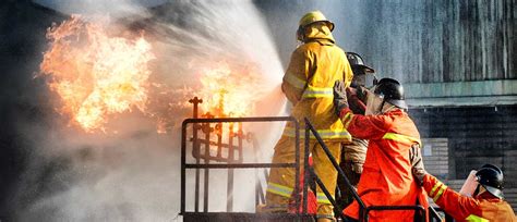 It provides best and latest online movies and tv series. Alles über die Feuerwehr | Sailer Verlag