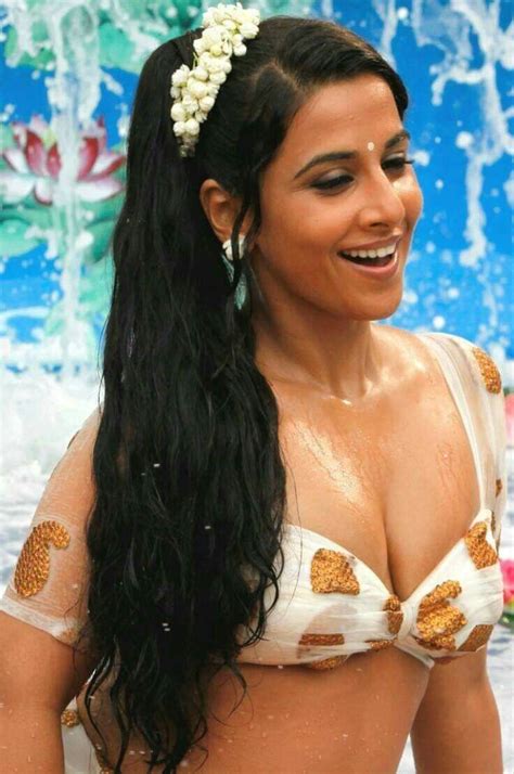 O लाला O लाला Bollywood Actress Hot Photos Beautiful Bollywood Actress Beautiful Indian