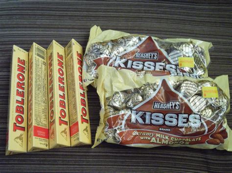 Kinder bueno (kinder is german for children, bueno is spanish for good) is a chocolate bar made by italian confectionery maker ferrero although it was inspired by reuben mcardle. Coklat Langkawi, Mana Satu Pilihan Anda?? |~BabyComel~