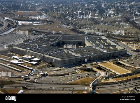 Aerial View The Pentagon Hi Res Stock Photography And Images Alamy