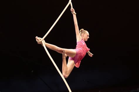 Youth Circus Class — Creative Acrobatics