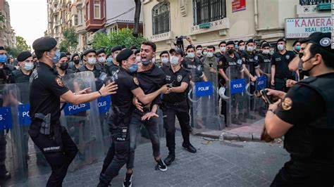 Istanbul Police Use Teargas To Break Up Gay Pride Parade The Express My Xxx Hot Girl