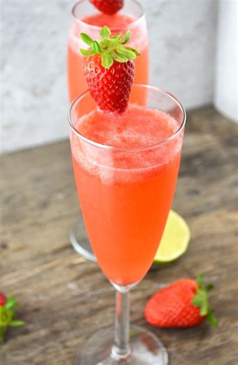Strawberry Bellini With Lime Recipe Prosecco Cocktails Strawberry Bellini Easy Smoothie