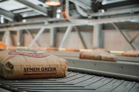 Maxstrength Produk Terbaik Semen Gresik Untuk Pelabuhan Terbesar di