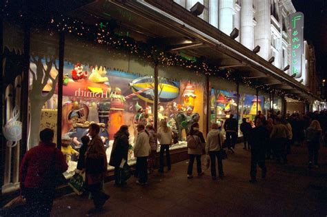 Christmas Scene From Fenwicks Window Newcastle 2001 Fenwick Store
