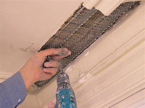 The bottom mounts into the floor. Expanded Metal Plaster Mesh as a Reinforcing Material in Construction