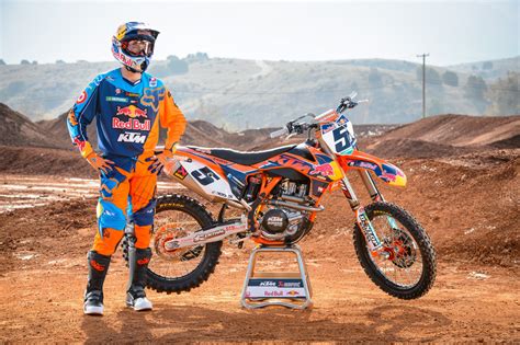 Ryan Dungey Red Bull KTM Team Shoot Motocross Pictures Vital MX