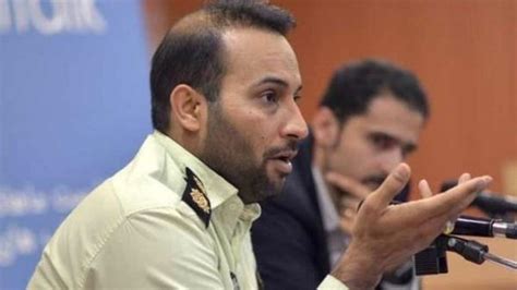 پلیس ایران از بازداشت ٧٠٠ نفر در ارتباط با سایت‌های شرط‌بندی خبر داد