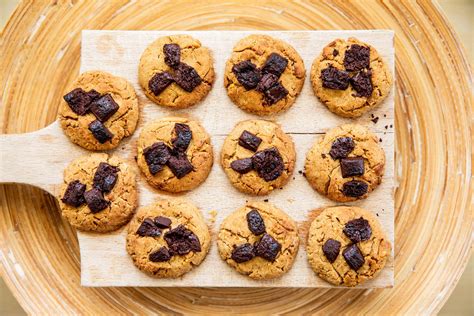 Sustainable Choc Chip Chickpea Flour Cookies — Jasmine Hemsley