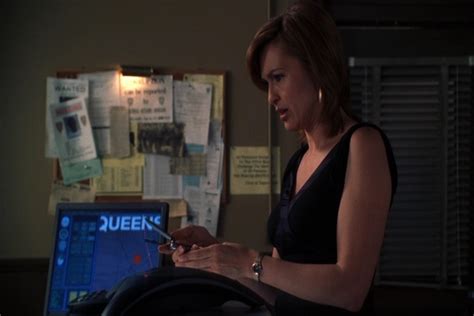 The episode is also set to feature callie thorne as defense attorney nikki stanies. 7x03- 911 - Olivia Benson Image (21165348) - Fanpop