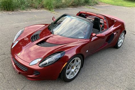 13k Mile 2005 Lotus Elise For Sale On Bat Auctions Sold For 48250