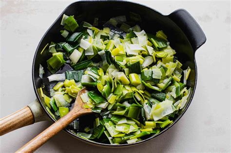 10 to 12 minutes or until tender. Buttered Leeks Recipe