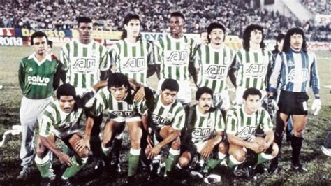 Popüler yabancı dizi narcos ile hemen herkesin bildiği bir isim haline gelmiştir. Atlético Nacional: da sombra de Escobar em 1989 para a ...