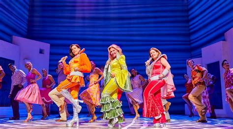 Mamma Mia West End Celebrates 9000 Performances Buy Tickets