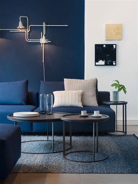 4 Ways To Use Navy Home Decor To Create A Modern Blue Living Room