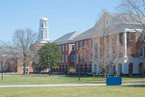Top Kolleges En Universiteite In Virginia