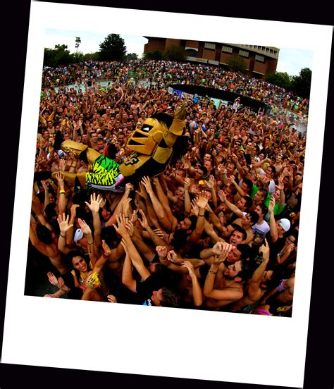 Knightro Surfin The Crowd At Spirit Splash In The Reflection Pond Ucf Knights Ucf Ucf Sports