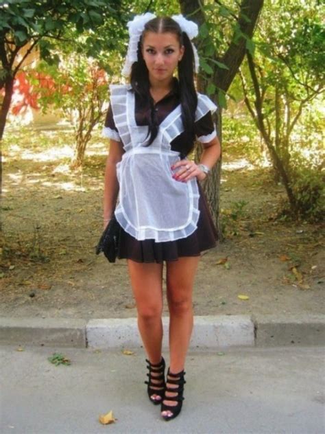 Aunque Sea Difícil De Creer Estas Fotos Son De Colegialas Rusas Hot Halloween Outfits Girl