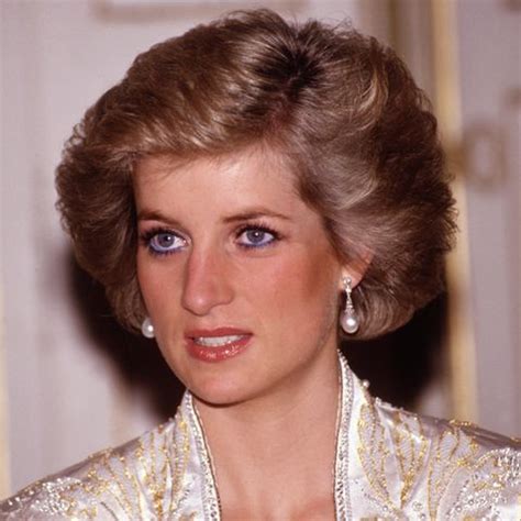Lady kitty got engaged to the south african native in december 2019, after the pair went public in may of that year. Prinzessin Margaret trug das einflussreichste Brautkleid ...