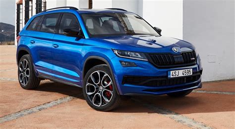 The vehicle is positioned as the largest škoda suv, above the škoda kamiq and škoda karoq. Oficial: El Skoda Kodiaq RS biTDI sale de producción por ...