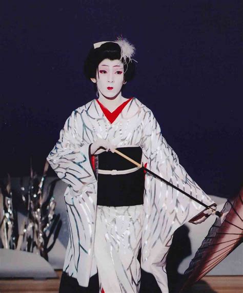 Kabukis Origin History Of Kabuki In The Japanese Culture