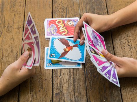 This card is also a wild card. 3 Ways to Deal Cards for Uno - wikiHow