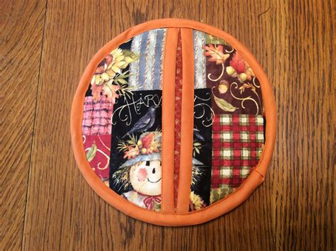 Circular Potholder With Pockets Pot Holders Projects Circular