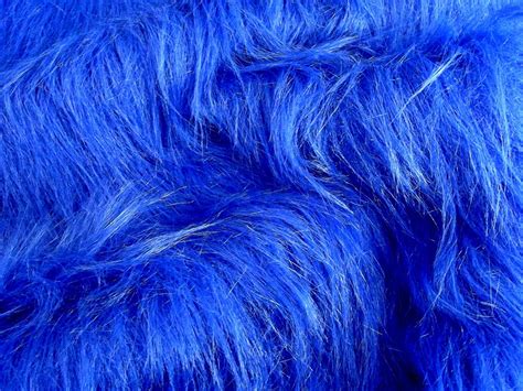 Long Pile Fun Faux Fur Fabric Material Royal Blue 1mtr 150cmx100cm