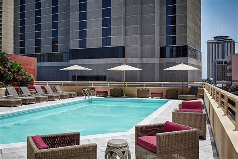 Jw Marriott New Orleans Outdoor Pool Guestroom Comfortable Guest