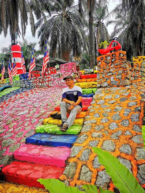 Kampung Pelangi Kuala Selangor Tawar Penginapan Dalam Cabin Port