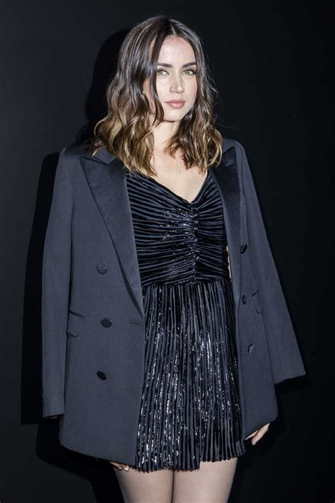 Ana De Armas Saint Laurent Show At Paris Fashion Week 2020 02 Gotceleb