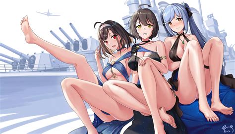 Commander S Favorite Girls Posing For A Pbotoshoot USS Independence