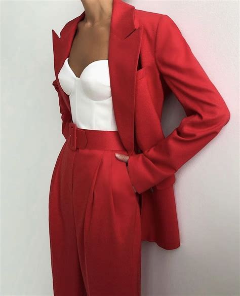 Pin By On Red World Pantsuits For Women Woman Suit Fashion Suits