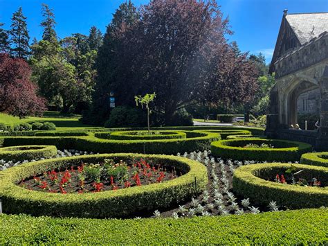 Solve A formal parterre in the French style at Hatley Castle Parterre à